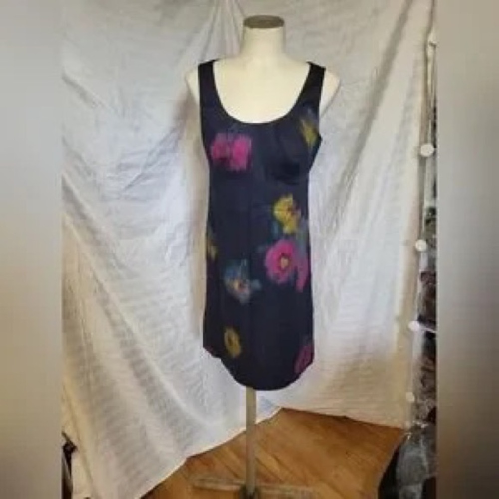 Sleeveless Navy Floral Scoop Neck Dress - Picture 1 of 3